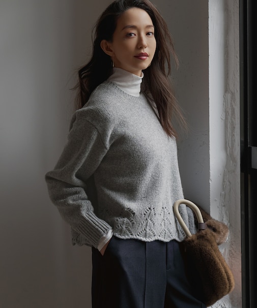 【滝沢眞規子さん着用/洗える】レーシーヘムデザイン パフスリーブ ニット