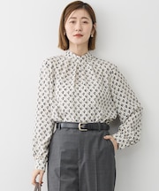 モダンアートプリントギャザーブラウス