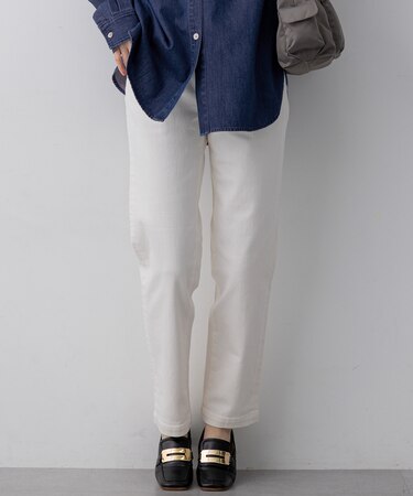 23区DENIM ストレートフィット デニムパンツ