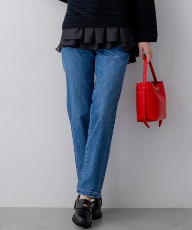 23区DENIM ストレートフィット デニムパンツ