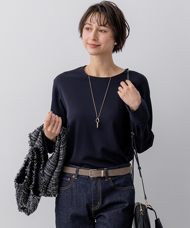 バックボタン TEEブラウス