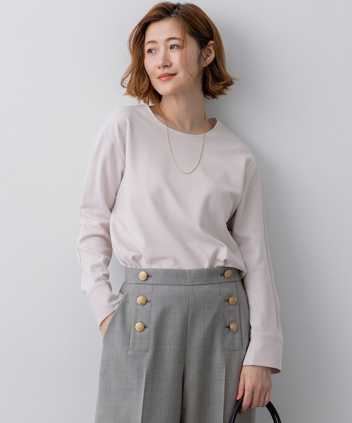 バックボタン TEEブラウス
