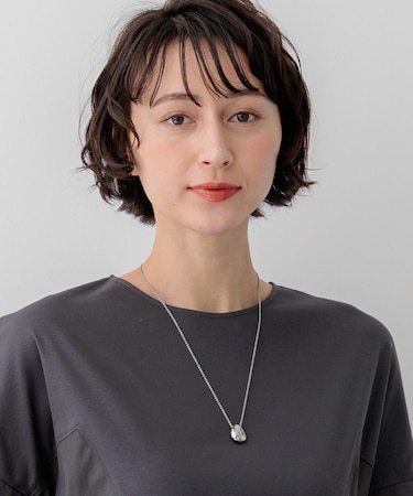 メタルトップ ドロップ ネックレス