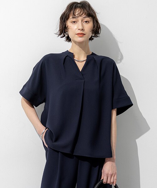 ★PESERICO★コットン 装飾キーネックストレッチブラウスプルオーバー 38 ストレッチジョーゼット キーネック ブラウス｜ニジュウサンクの通販