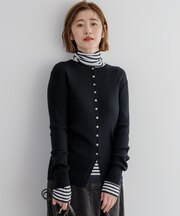 【見上愛さん着用】ウーステッドウール フロントボタン ニット