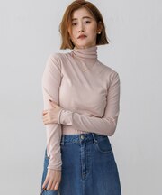 【CLASSY.掲載】スムージーコットン タートルネック ニット