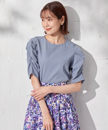 【洗える】さらっと快適サッカーギャザースリーブ ブラウス