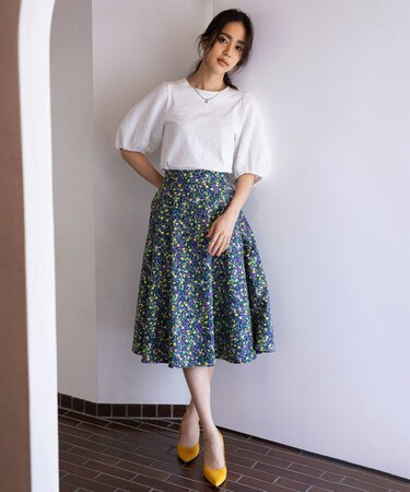 【23AW】フラワープリント ドラマティック スカート