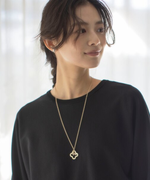 【好評により追加販売】フラワーペンダントネックレス