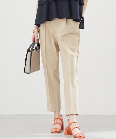 スーパーライトストレッチテーパード パンツ