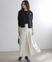 【WEB限定】サテンナロー スカート