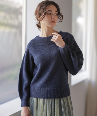 へアリーヤーンボートネック ニット