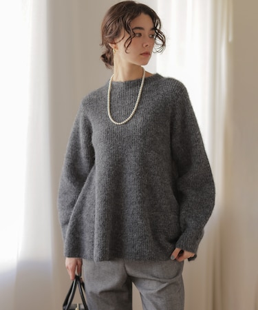 へアリーヤーン フレア ニット