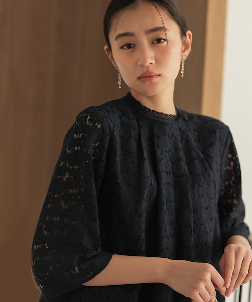 【WEB限定】フラワーラッセルレーススタンド襟 ブラウス