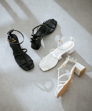 ナローベルト リボンサンダル