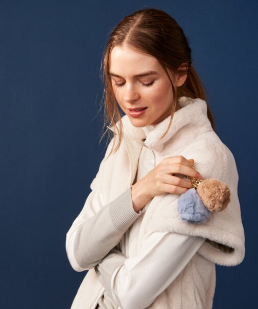 ギフトにも最適【WOMEN】ファー ボールポーチ