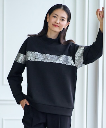 【WOMEN/EC限定】レース柄 モックネック トレーナー