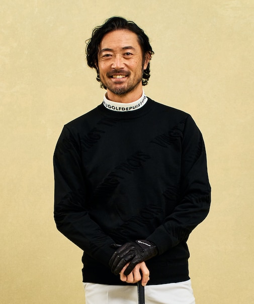 【MEN】【ウォッシャブル】シワになりにくいイージーケアなロゴスポーツニット