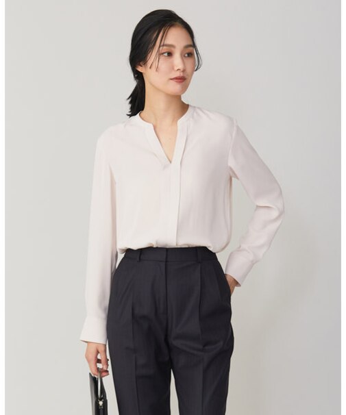【人気のため新柄追加・洗える】Back Satin Amunzen キーネック長袖ブラウス