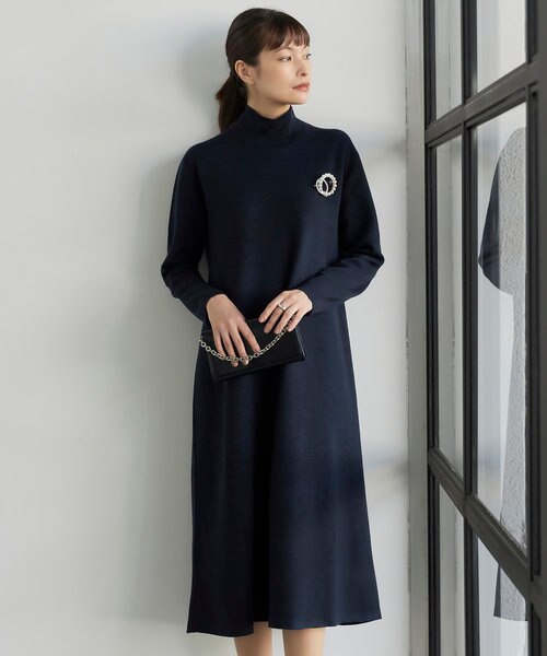 ウールブレンドスムース ハイネックワンピース｜アイシービーの通販
