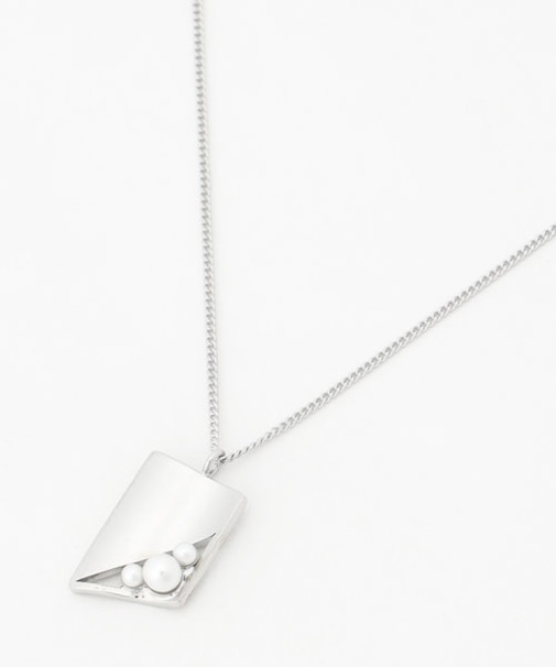 ウェーブメタルネックレス