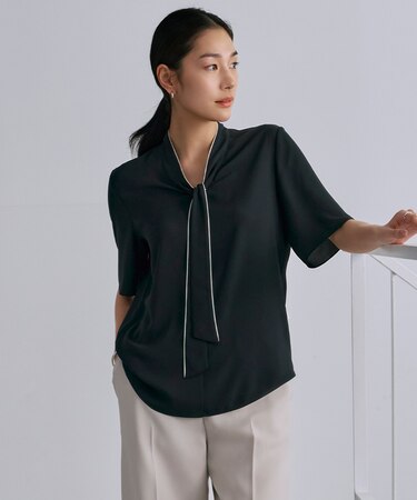 【人気のため新色追加・接触冷感・UVケア・洗える】BackSatinAmunzen 5分袖配色ボウタイブラウス