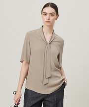 【人気のため新色追加・接触冷感・UVケア・洗える】BackSatinAmunzen 5分袖配色ボウタイブラウス