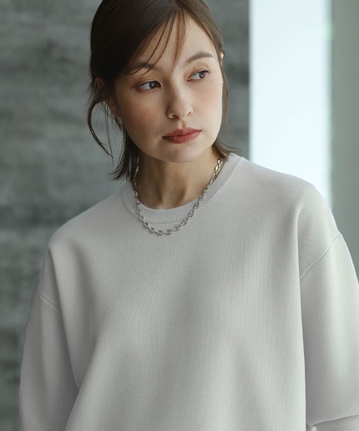 ショートチェーンネックレス