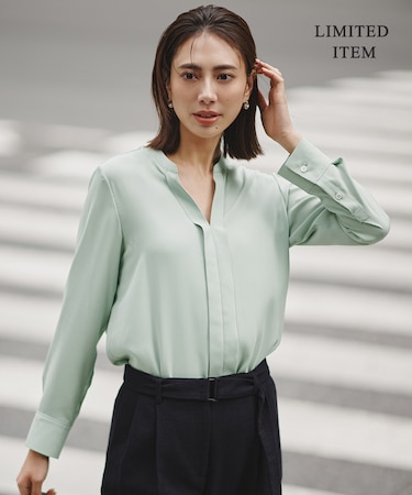 【新色追加・WEB限定】BackSatinAmunzen キーネックブラウス