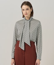 【30th ANNIVERSARY】 モノグラムプリントスムース ボウタイブラウス