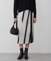 ランダムストライププリント ストレートスカート
