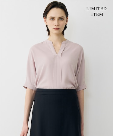 【WEB限定】BackSatinAmunzen 5分袖キーネックブラウス