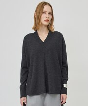 【WEB限定カラーあり】ソフトカシミヤミックス Vネックニット