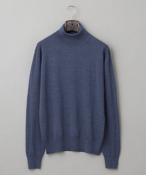 【家庭洗濯可能】イタリア糸 ハイゲージ タートルニット