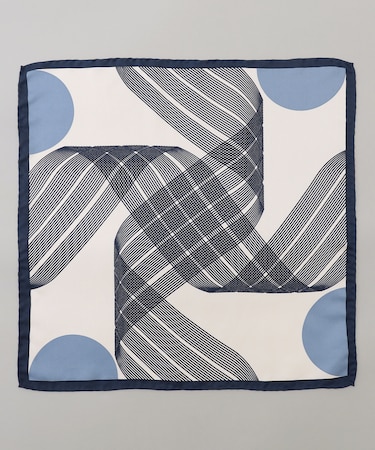 首にも巻ける【2WAY/日本製】シルク100% ポケットチーフ（幾何学柄）