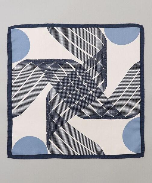 首にも巻ける【2WAY/日本製】シルク100% ポケットチーフ（幾何学柄）