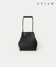 【ETIAM】シュリンク ドローストリングバッグ《Cocoon》