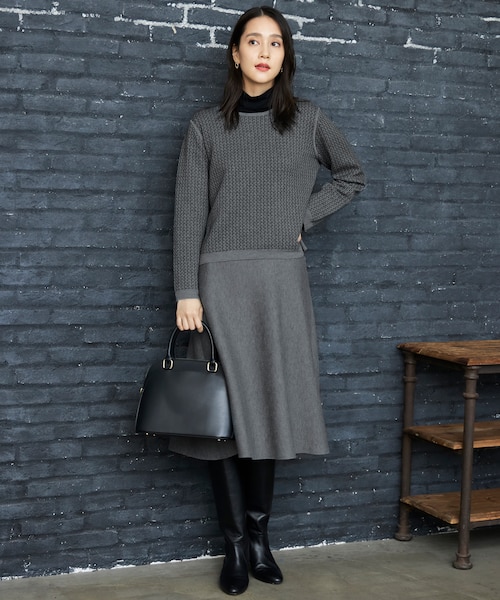 ビバハート　リブニット　セットアップ　ネイビー　サイズL 新品タグ付き　フレア WEB限定カラーあり・洗える】リバーシブルニット セットアップ