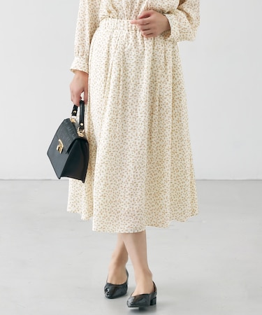 【カタログ掲載・セットアップ対応・洗える】ジオメトリックフラワードットプリント スカート