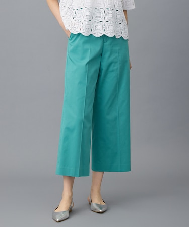 コットンサテンクロップド丈ワイドストレート パンツ