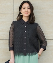 【ドラマ「明日はもっと いい日になる」着用】【洗える】ジオメトリックフラワーレースクロップド丈シャツ ブラウス
