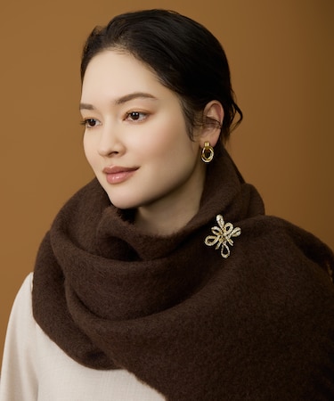 【カタログ掲載】ビジューカーブ ブローチ