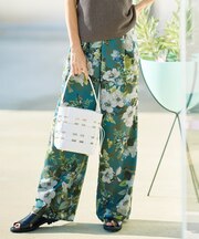 ボタニカルプリントドロスト パンツ