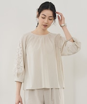 【SHIHOさん着用】エンブロイダリーブロードパフスリーブ ブラウス