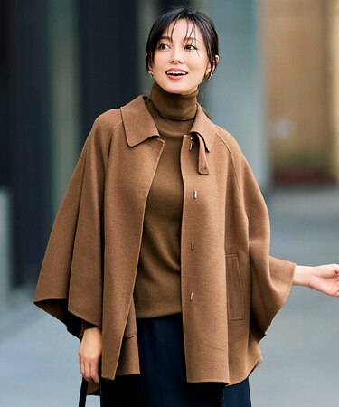 【SHIHOさん着用・昨年ご好評・デザインアップデート】襟付きリバー ポンチョ