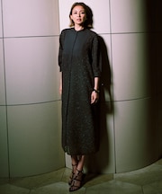 【SHIHOさん着用・一枚でサマになる】シアーカットジャガードバンドカラーシャツ ワンピース
