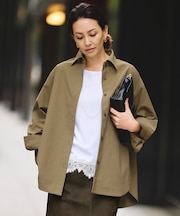 【カタログ掲載・ライトアウターに・大人の抜け感】フォルム シャツジャケット