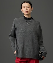 【カタログ掲載】ウールカシミヤブレンドスパンコールクルーネック ニット