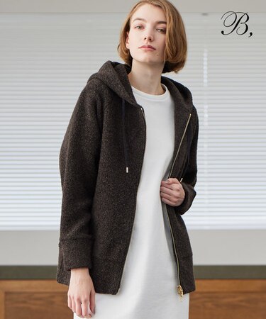 【B、】EVIE / パーカー