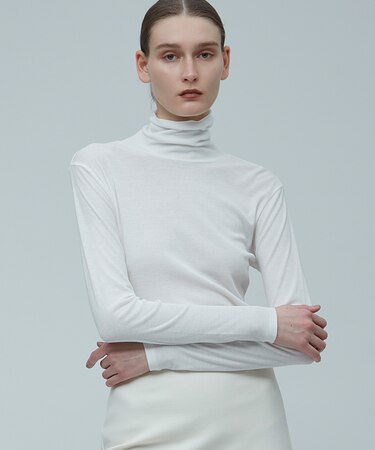 SORE / ハイネックカットソー